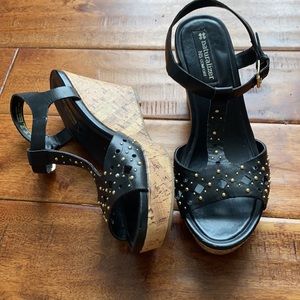 Black Naturalizer wedges Size 9